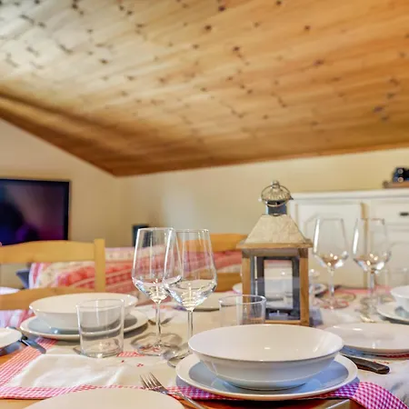 Maison Zerbion Antagnod - Attic Charm Lounge And Garden Cir 0103