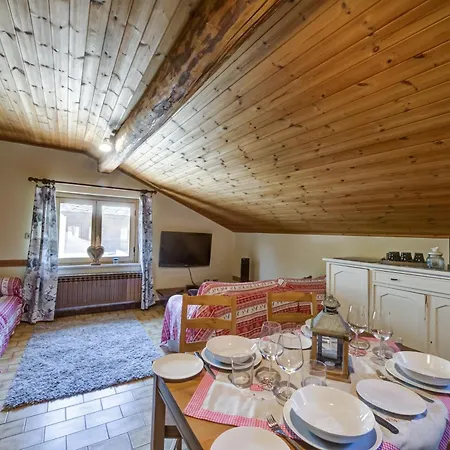 Maison Zerbion Antagnod - Attic Charm Lounge And Garden Cir 0103 Champoluc