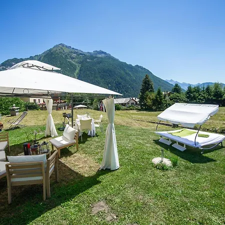 Maison Zerbion Antagnod - Attic Charm Lounge And Garden Cir 0103 シャンポルク