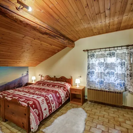 Maison Zerbion Antagnod - Attic Charm Lounge And Garden Cir 0103 Nyaraló