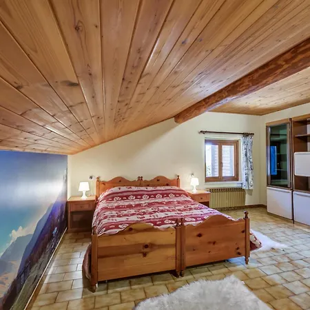 Maison Zerbion Antagnod - Attic Charm Lounge And Garden Cir 0103 Nyaraló *